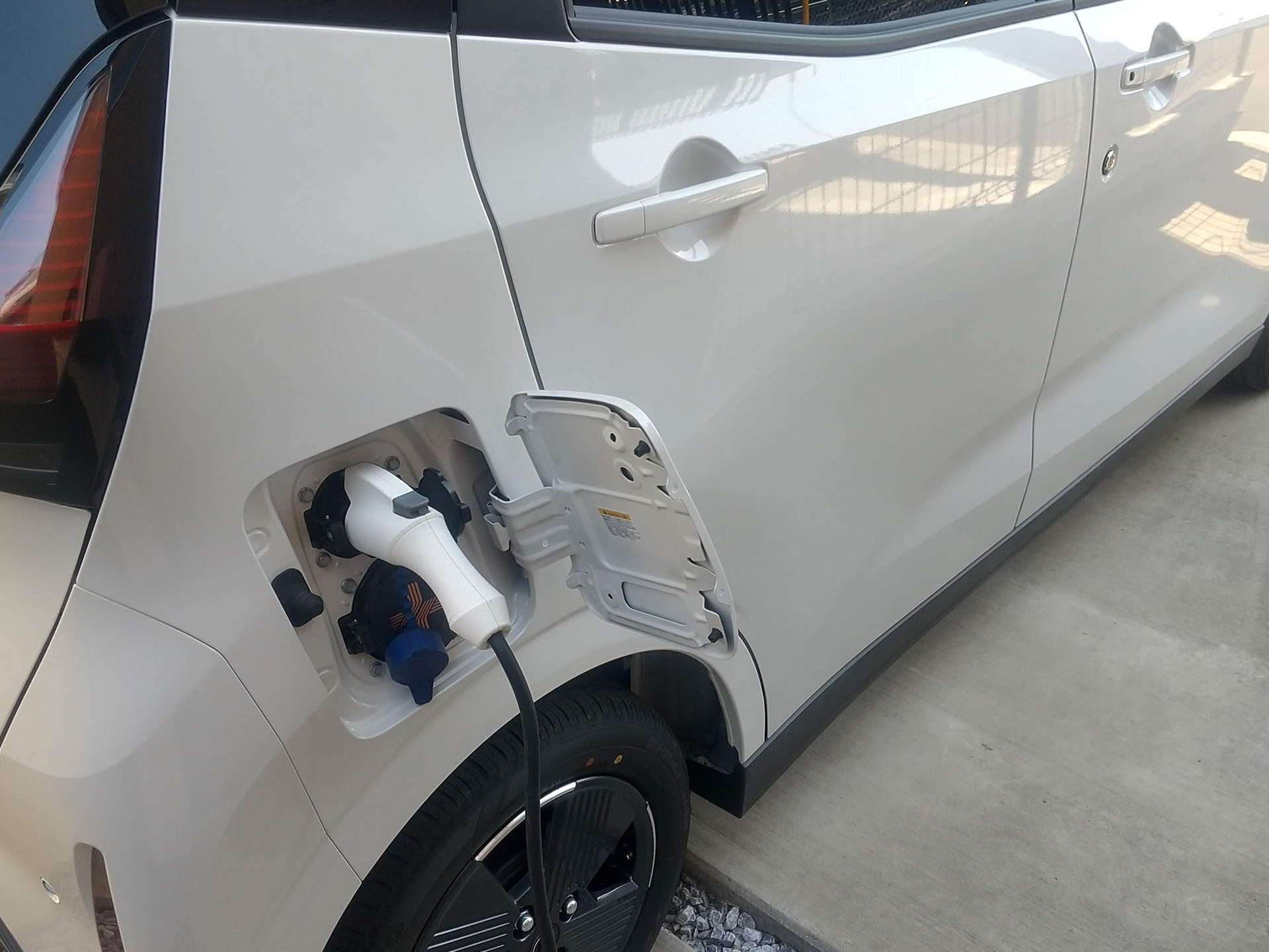 日産サクラにV2Hは必要？軽EVだからこそ相性抜群な理由を解説